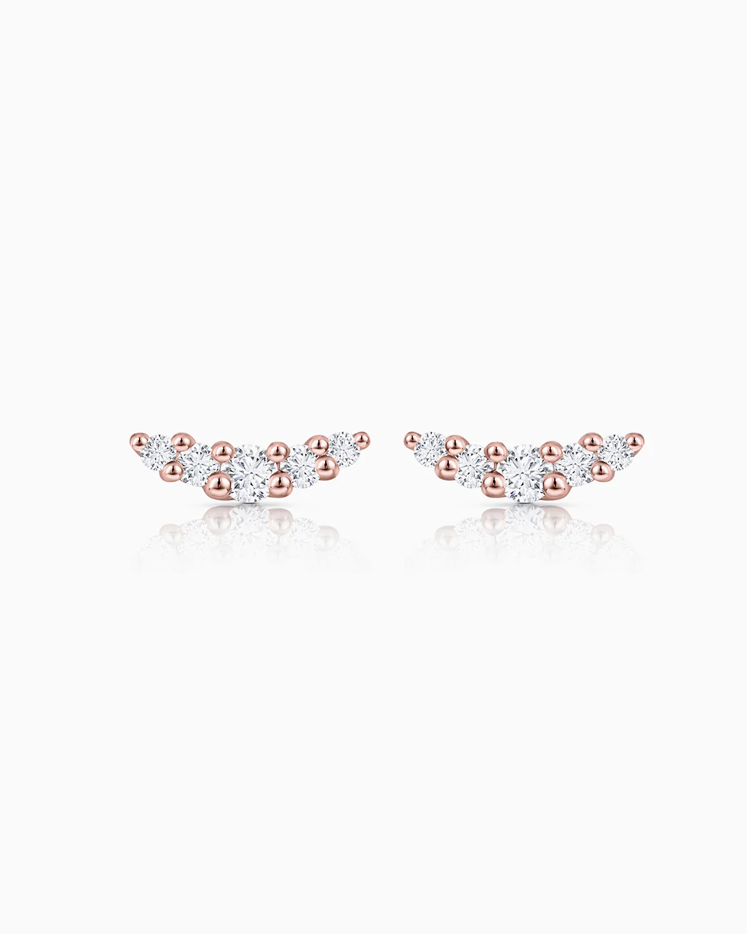 Pendientes Petite Diamonds Wave en Oro Rosa de 18 Kt - Image 3