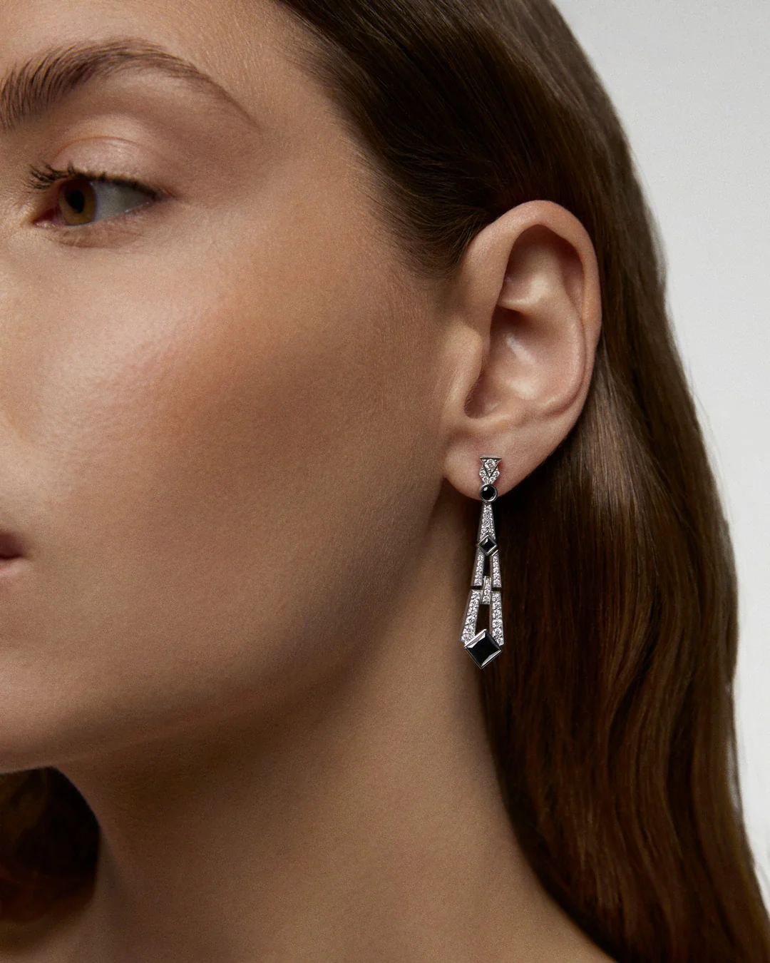 Pendientes Rita de Diamantes en Oro Blanco de 18 kt - Image 3