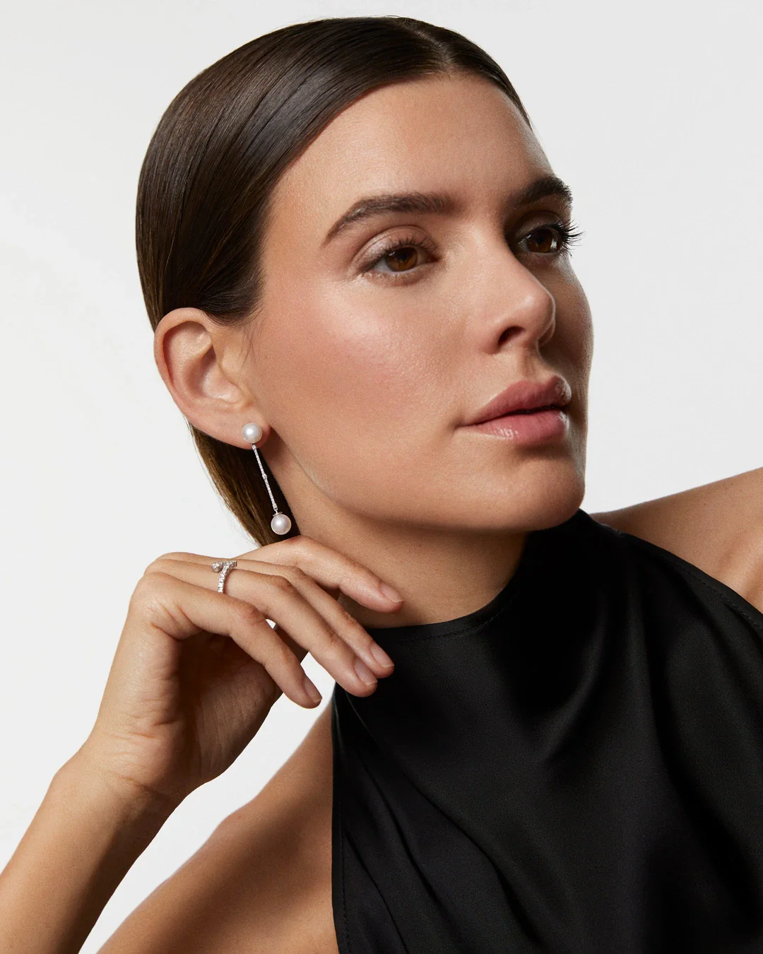 Pendientes Sophie de Perlas y Diamantes en Oro Blanco de 18 Kt - Image 3
