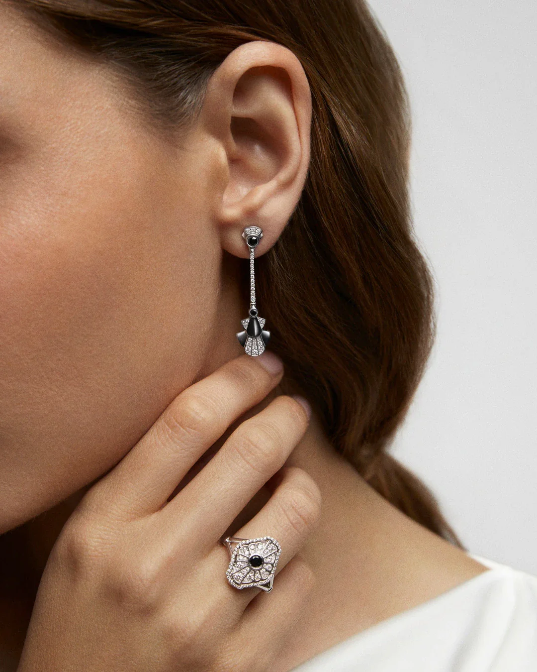 Pendientes Tamara de Diamantes en Oro Blanco de 18 kt - Image 3