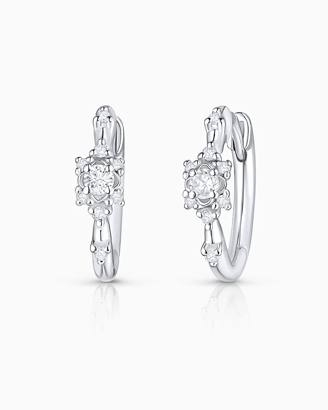 Pendientes Vega de Diamantes en Oro Blanco de 18 Kt