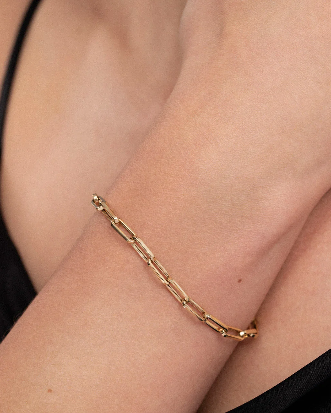 Pulsera Links en Oro Amarillo de 18 Kt - Image 2