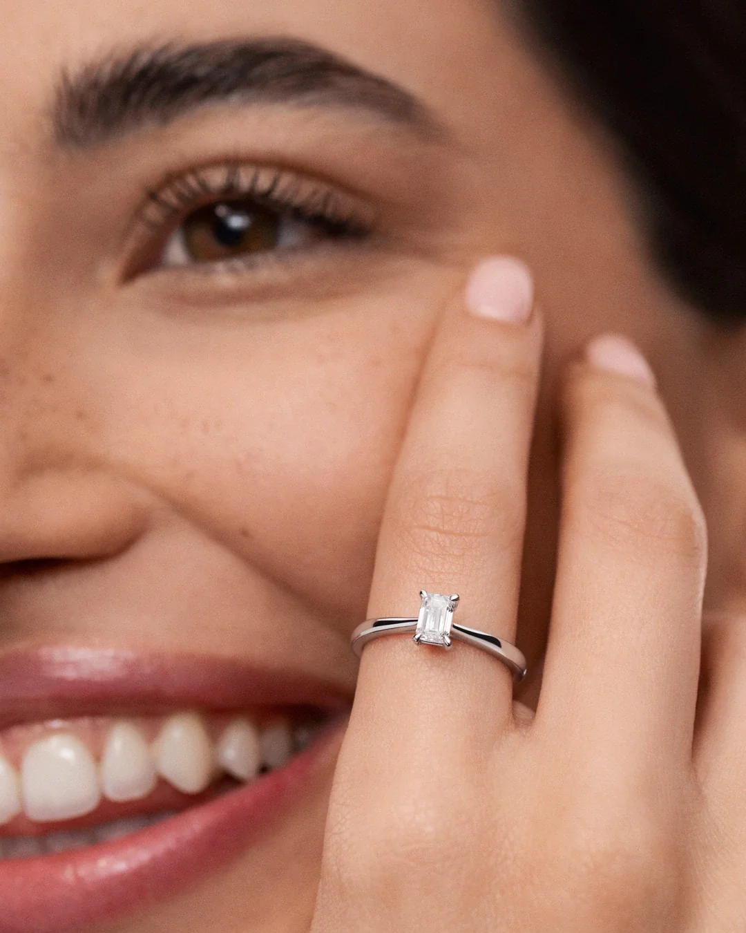 Solitario Claire Déco de Diamante 0,50 Cts. en Oro Blanco de 18 Kt - Image 2