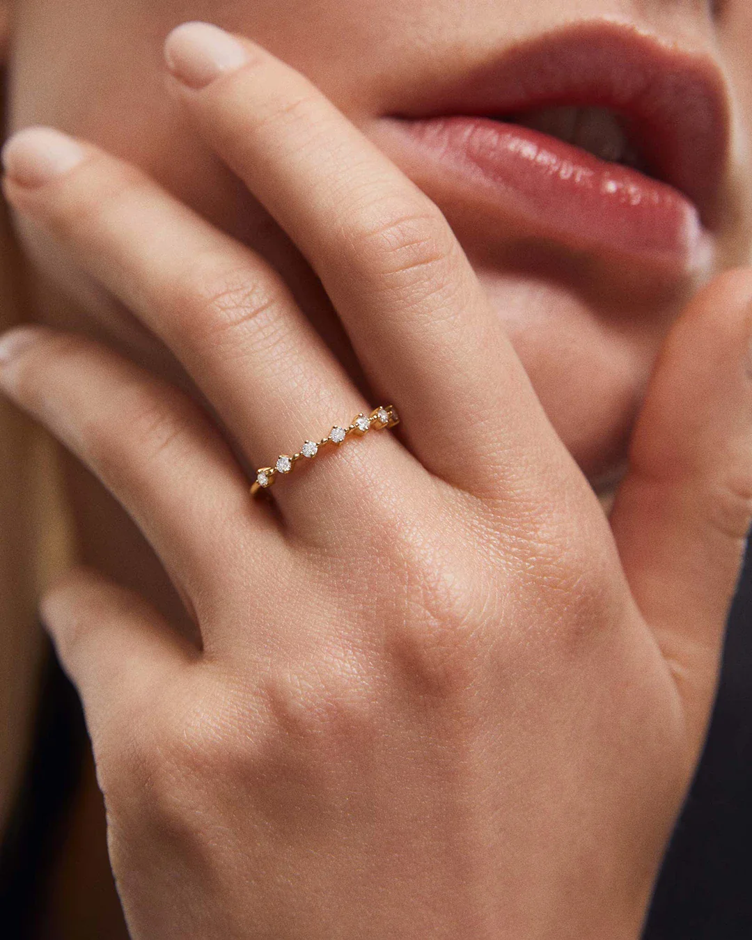 Sortija Anwen de Diamantes en Oro Amarillo de 18 Kt - Image 2