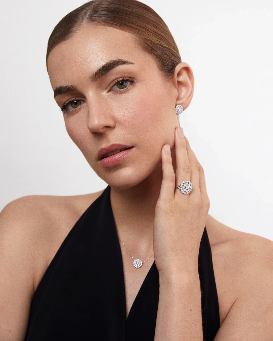 Sortija Blossom de Diamantes en Oro Blanco de 18 Kt - Image 3