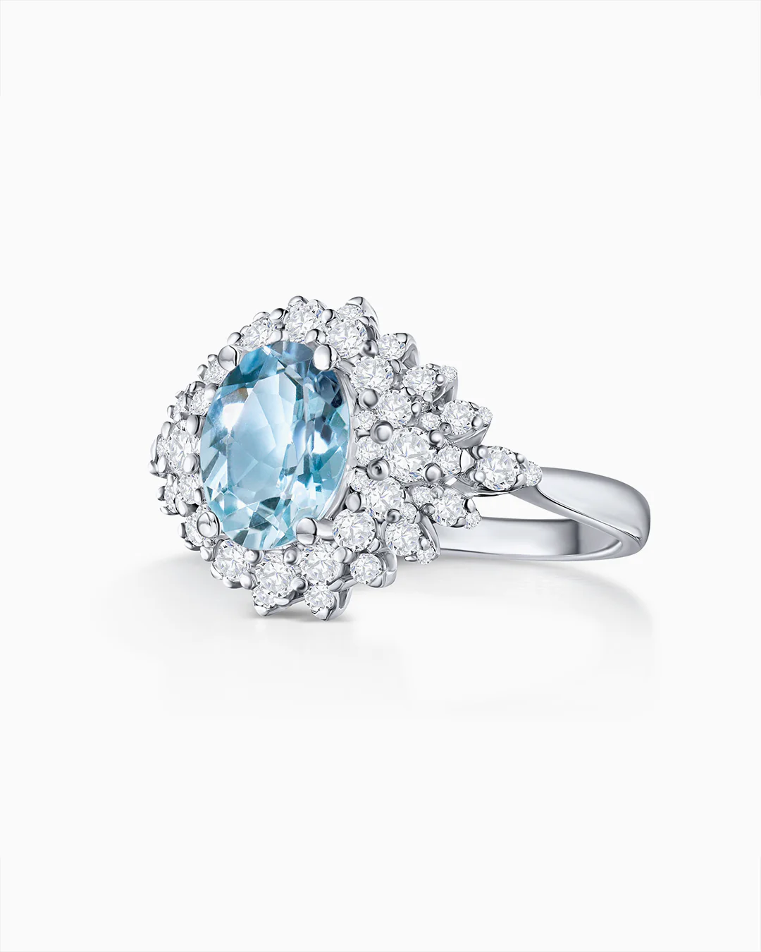 Sortija Blue Jay de Aguamarina y Diamantes en Oro Blanco de 18 Kt - Image 4