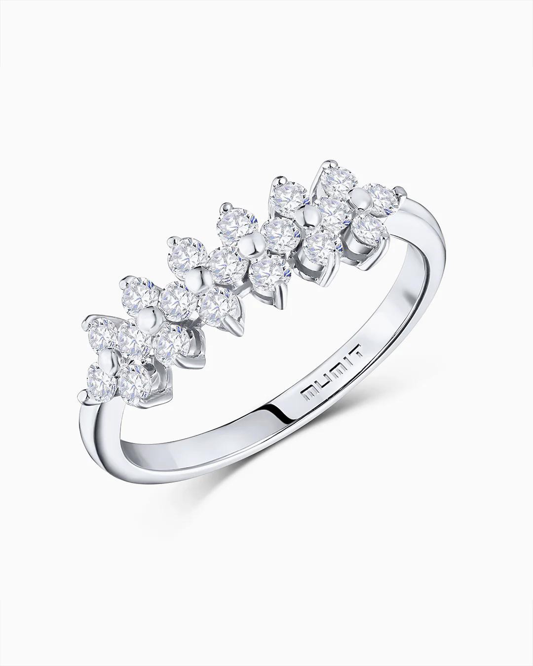 Sortija Cross de Diamantes en Oro Blanco de 18 Kt