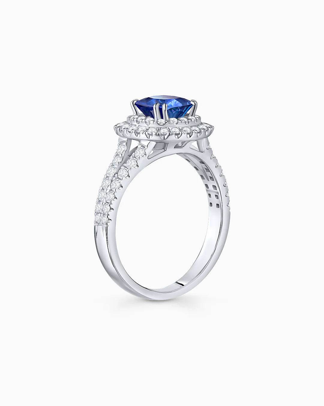 Sortija Dreams of Ceylon de Zafiro Talla Cushion y Diamantes en Oro Blanco de 18 Kt - Image 5