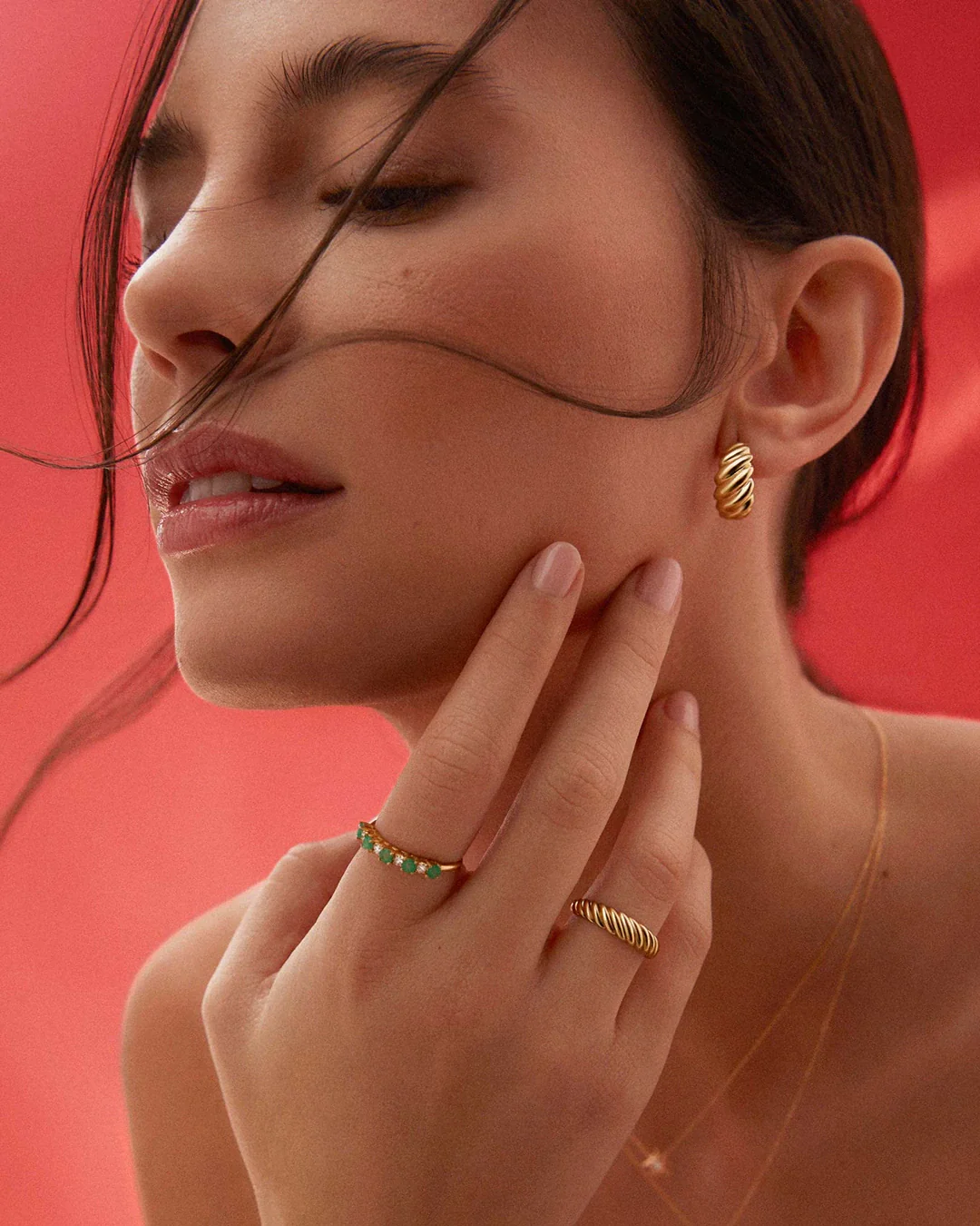Sortija Duomo Twist en Oro Amarillo de 18 Kt - Image 2