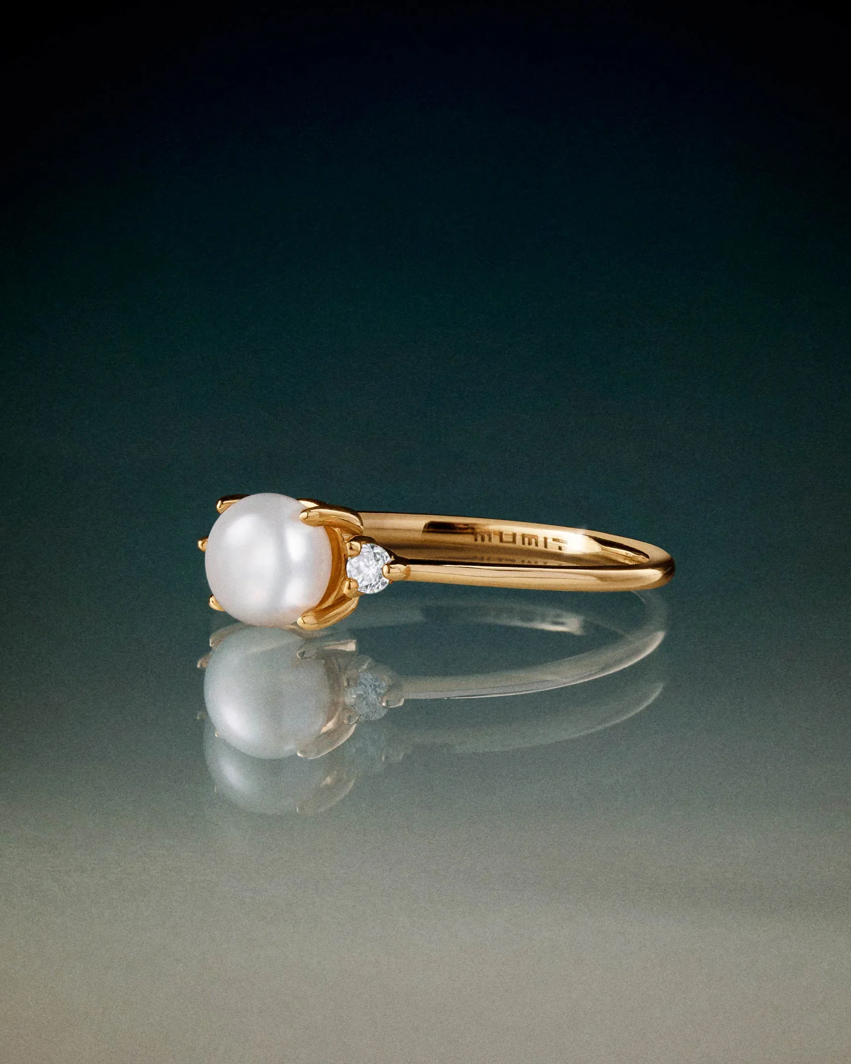 Sortija Holly de Perla y Diamantes en Oro Amarillo de 18 Kt - Image 5