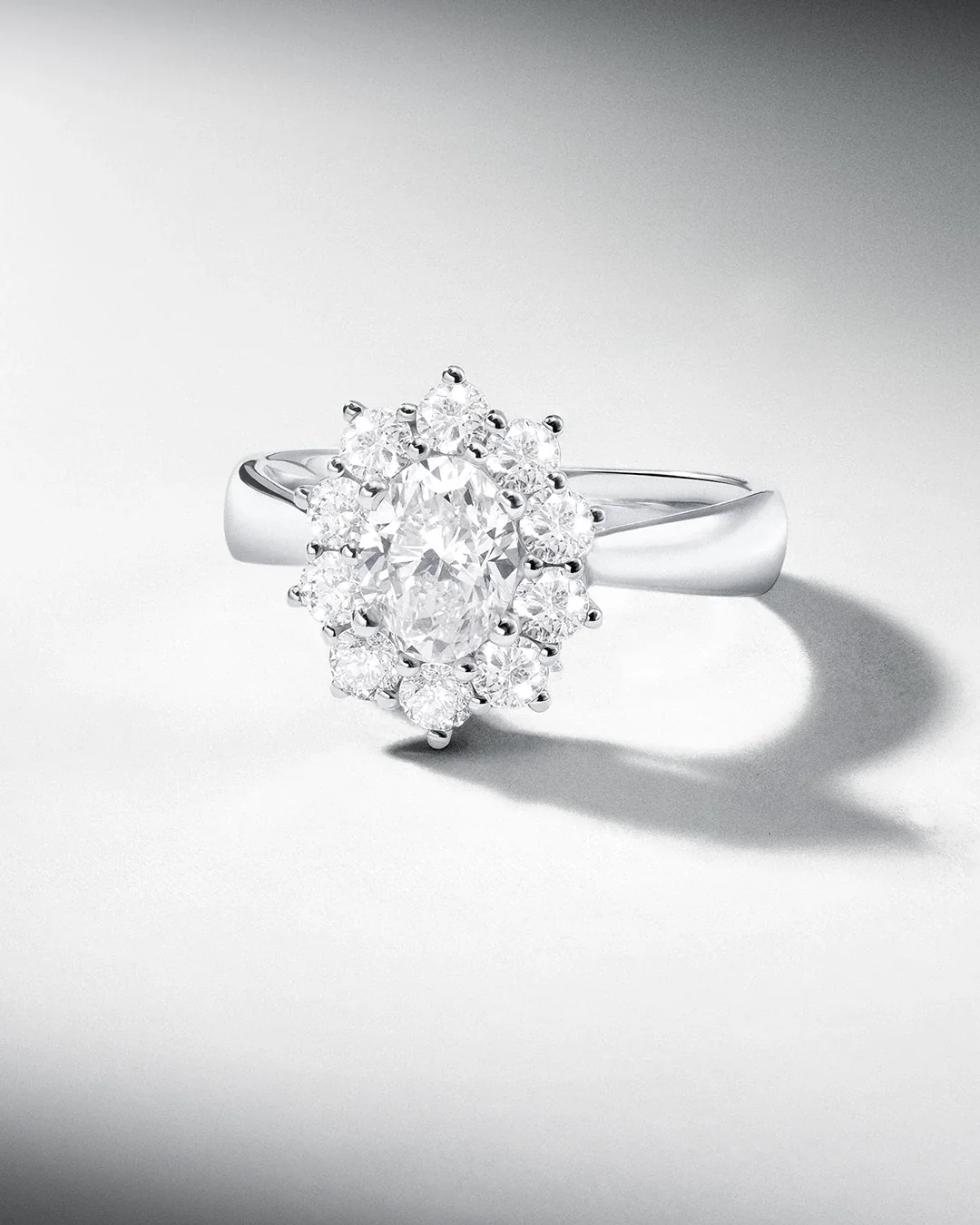 Sortija Irem Diamonds 1,72 Cts. en Oro Blanco de 18 Kt - Image 5