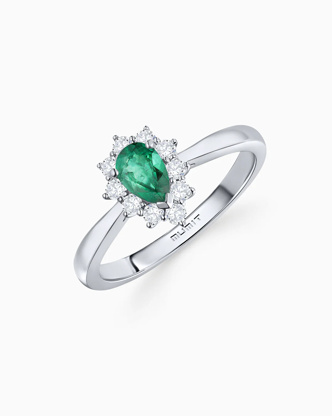 Sortija Irem de Esmeralda Talla Pera y Diamantes en Oro Blanco de 18 Kt - Image 4