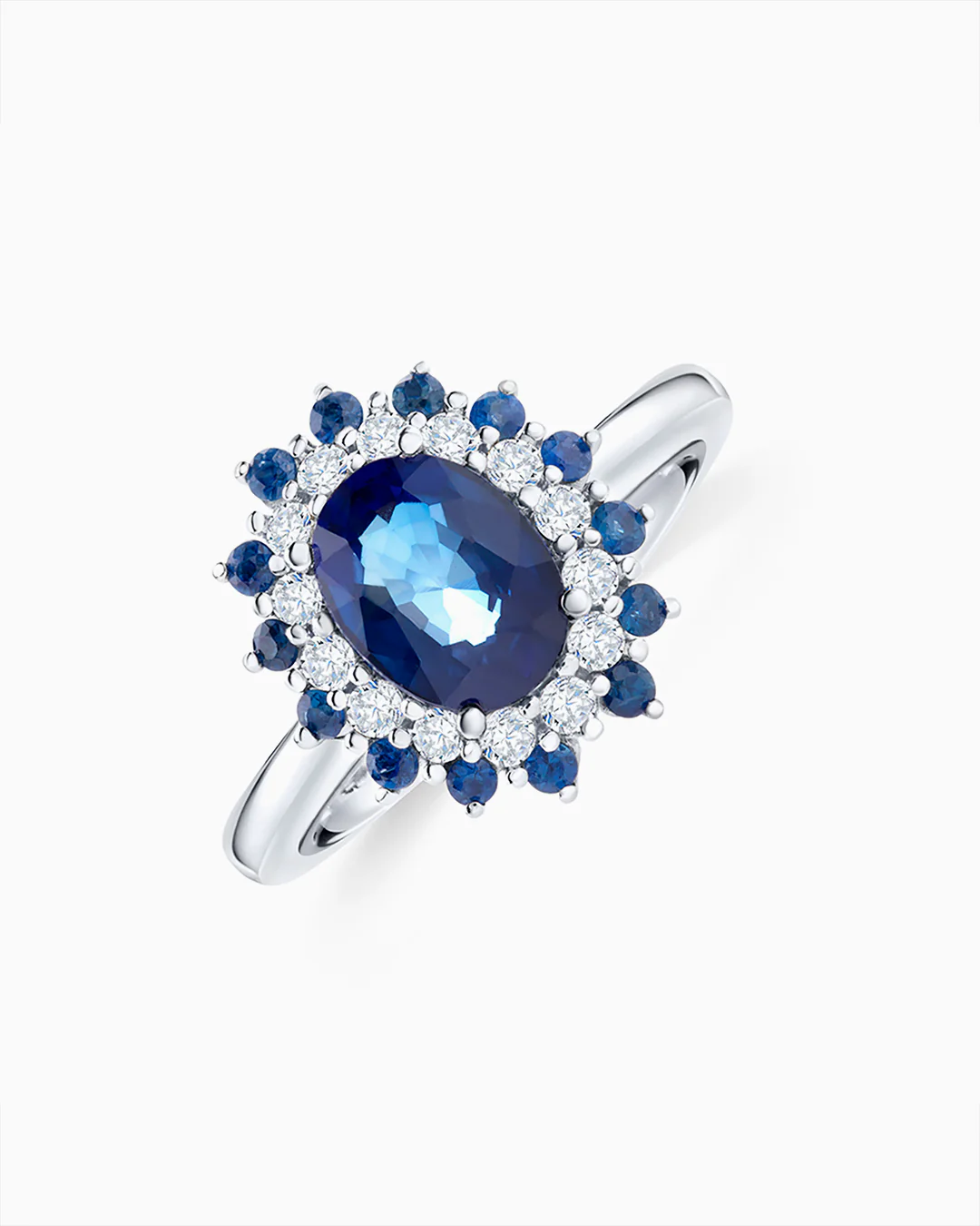 Sortija Irina Blue de Zafiro y Diamantes en Oro Blanco de 18 Kt - Image 5