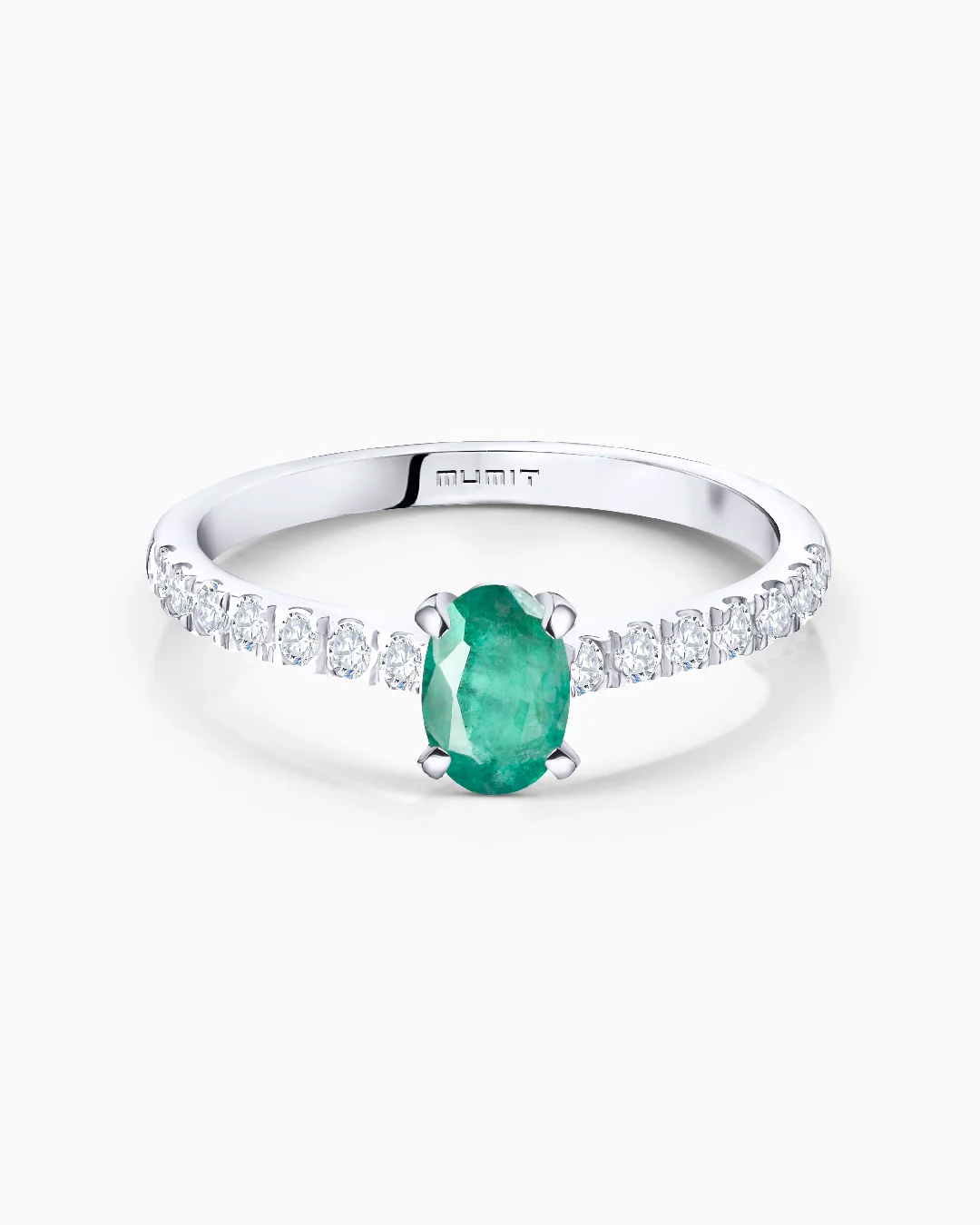Sortija Ivy de Esmeralda y Diamantes 0,32 Cts. en Oro Blanco de 18 Kt