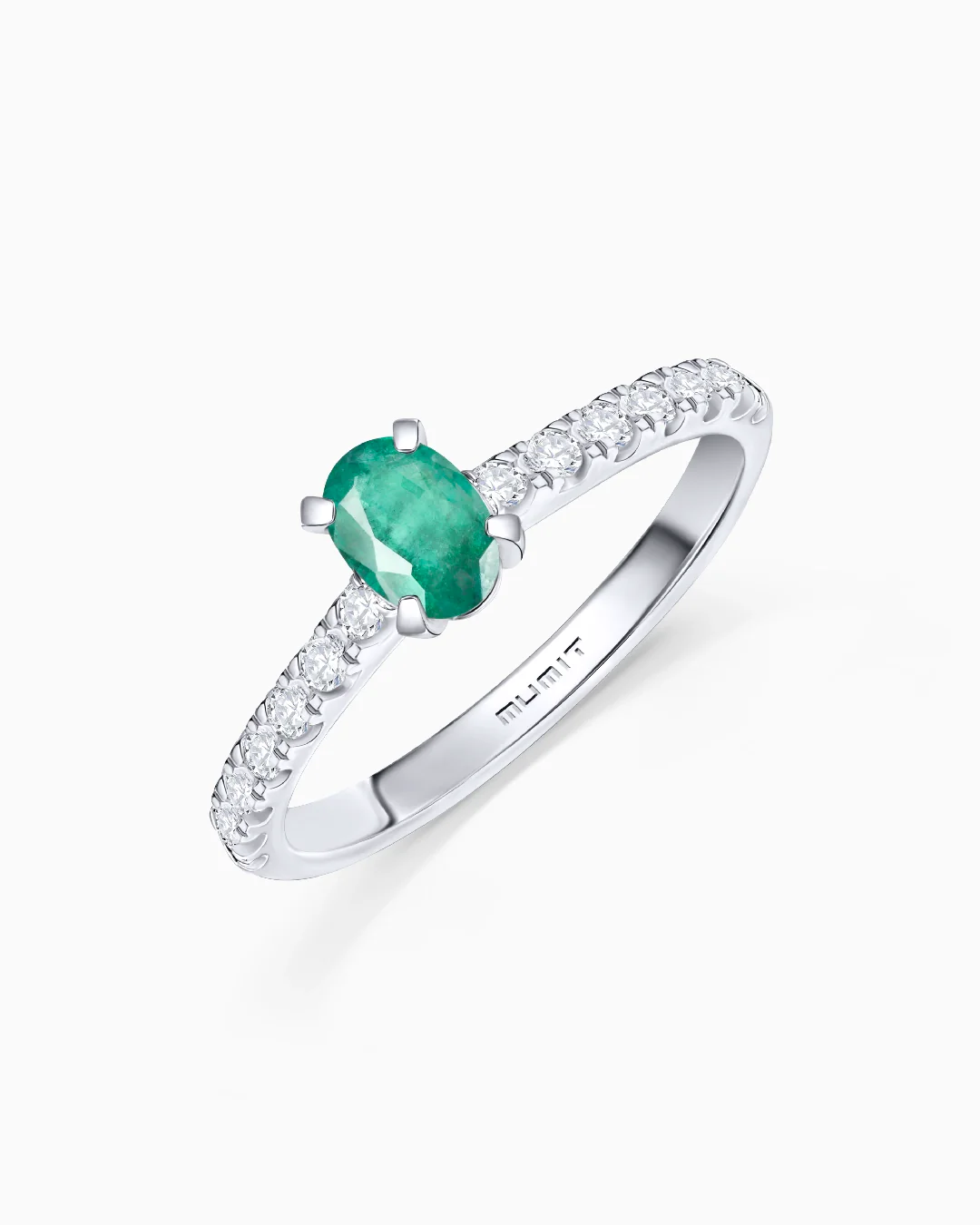 Sortija Ivy de Esmeralda y Diamantes 0,45 Cts. en Oro Blanco de 18 Kt - Image 3