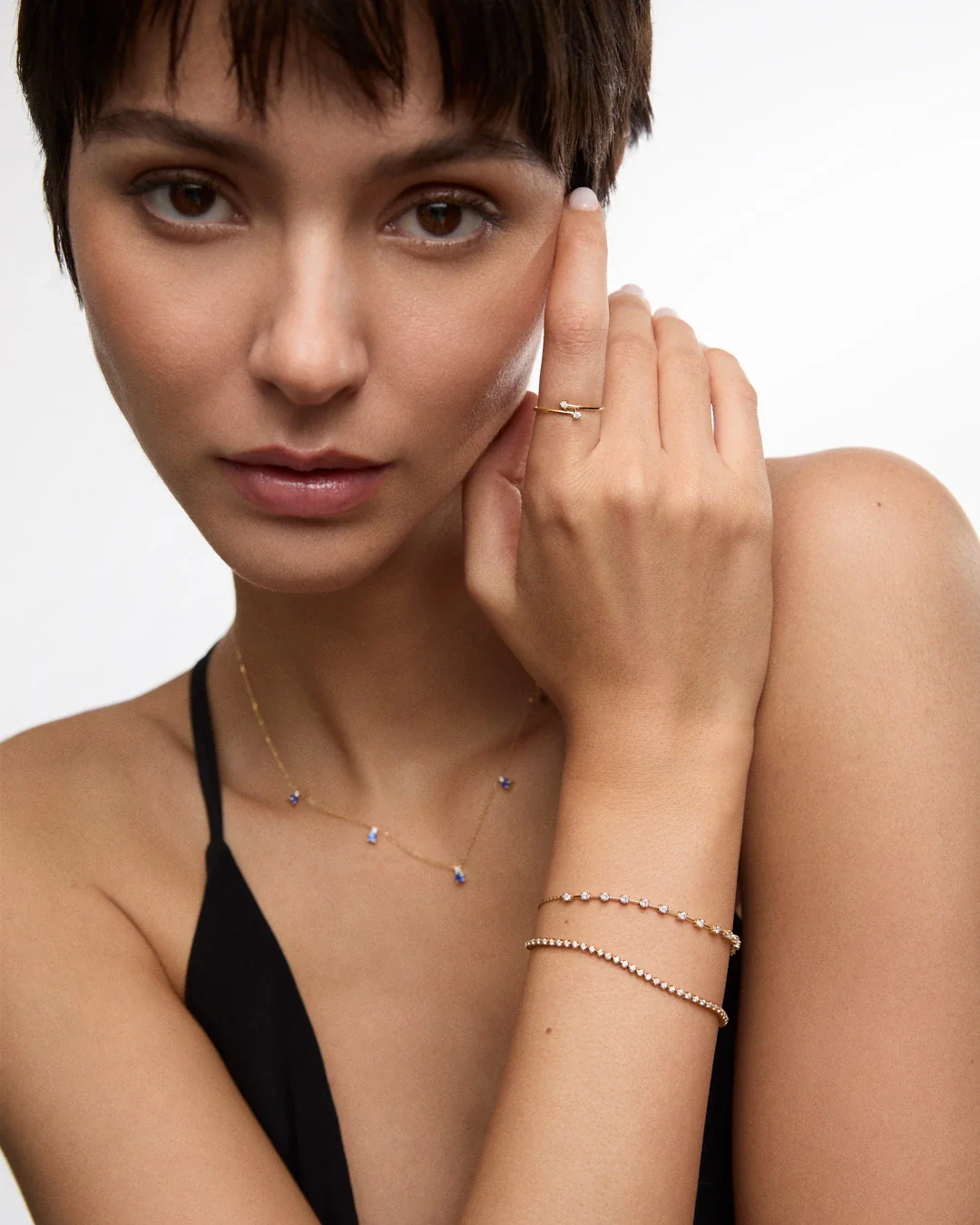 Sortija Juno de Diamantes en Oro Amarillo de 18 Kt - Image 3