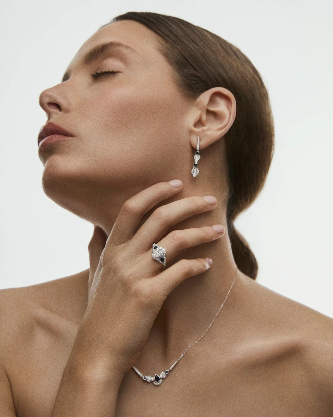 Sortija Marlene de Diamantes en Oro Blanco de 18 kt - Image 3