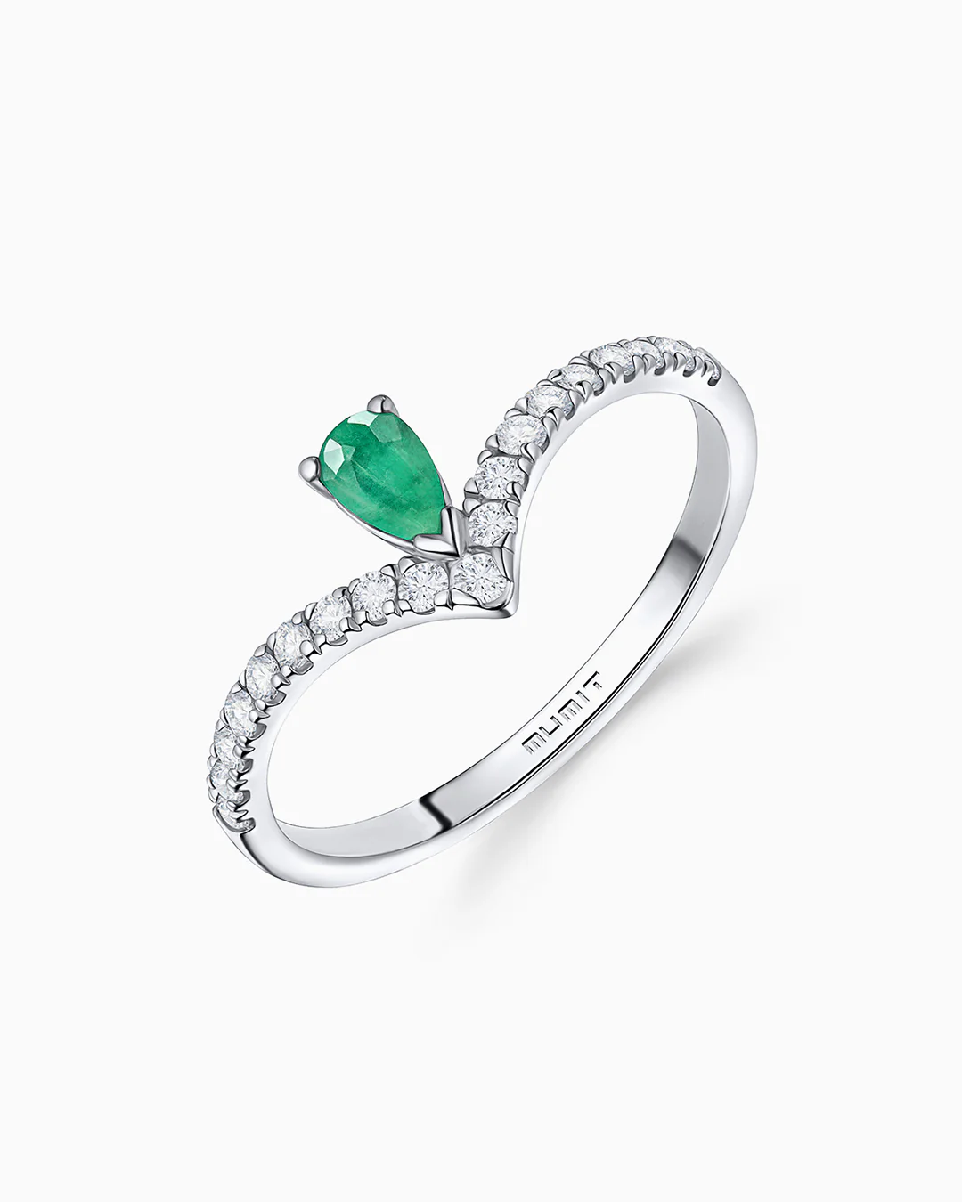 Sortija Mia de Esmeralda y Diamantes en Oro Blanco de 18 Kt - Image 3