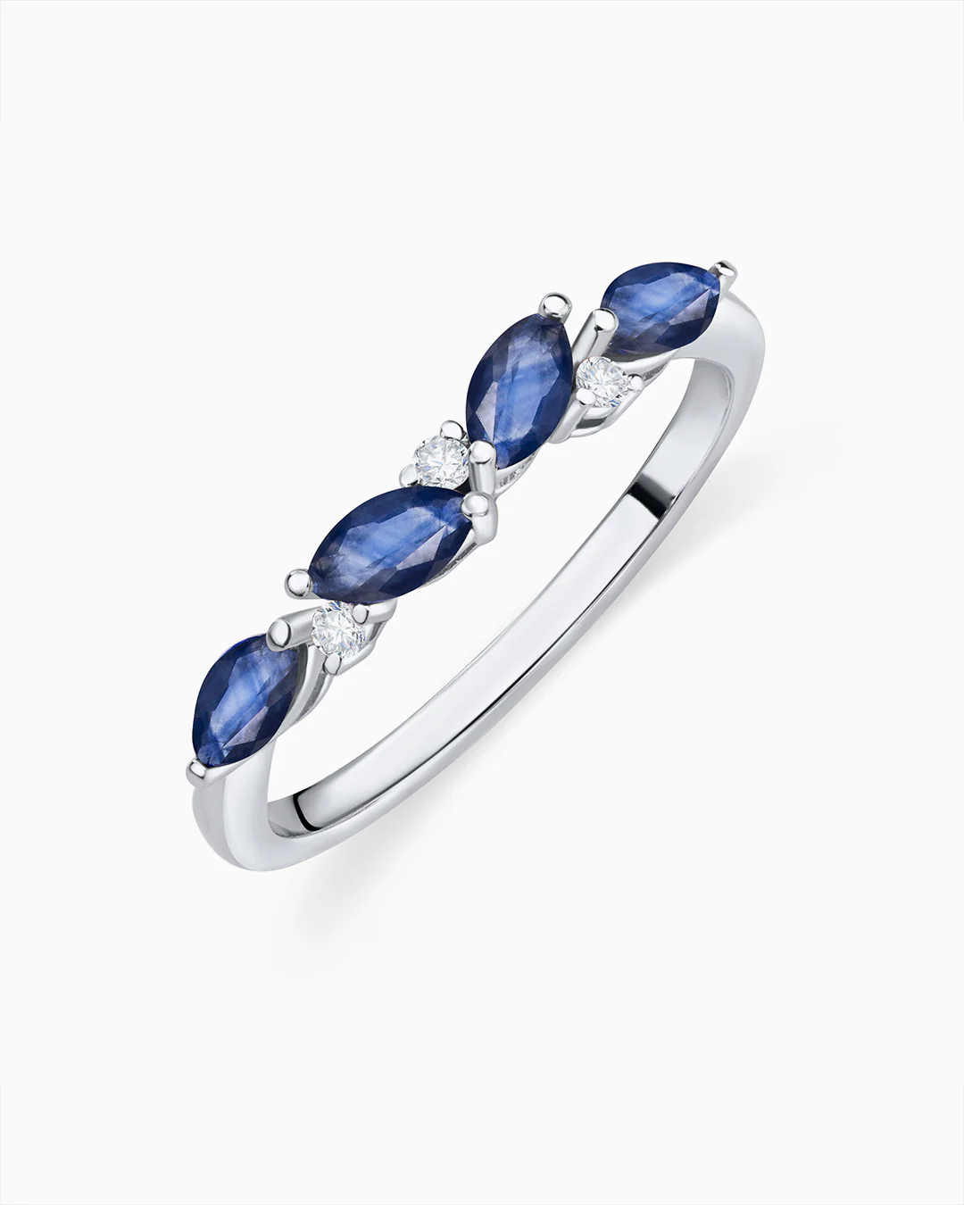 Sortija Tri-Marquise de Diamantes y Zafiros en Oro Blanco de 18 Kt