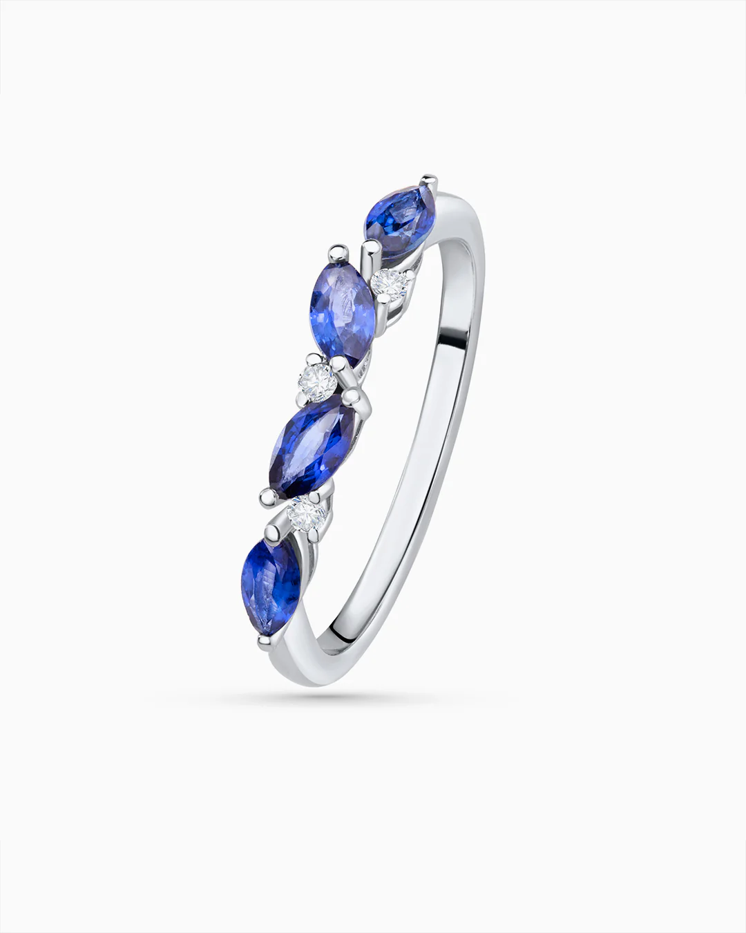 Sortija Tri-Marquise de Diamantes y Zafiros en Oro Blanco de 18 Kt - Image 4