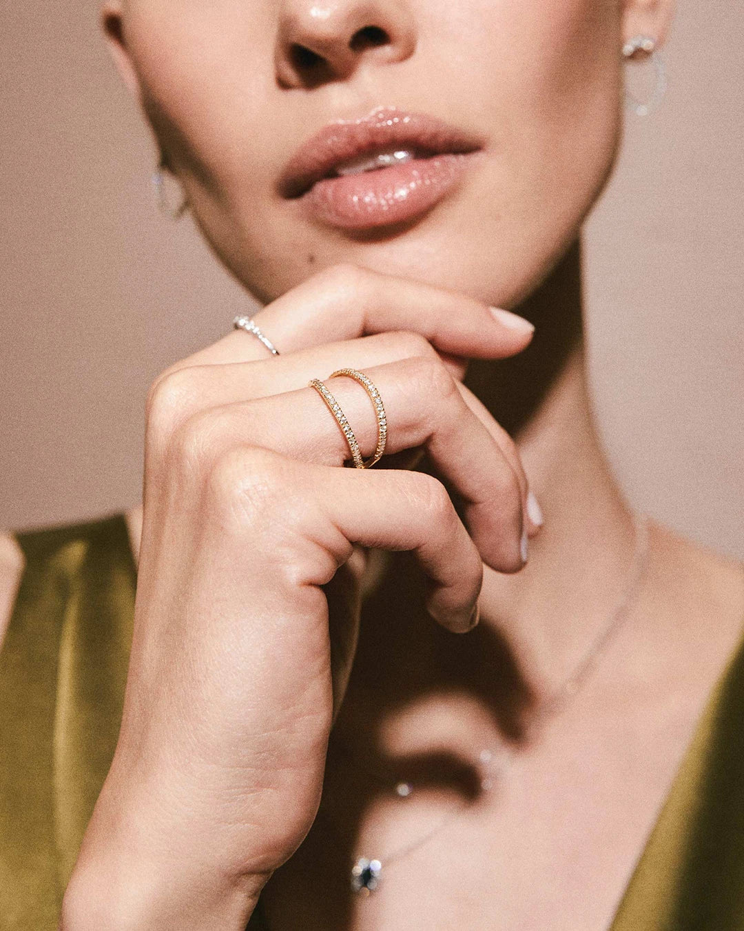Sortija Twin Diamonds en Oro Amarillo de 18 Kt - Image 3